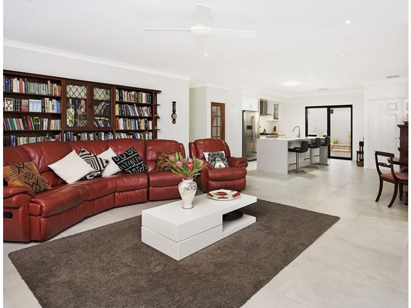 8 Bairnsdale Street East, Buderim QLD 4556