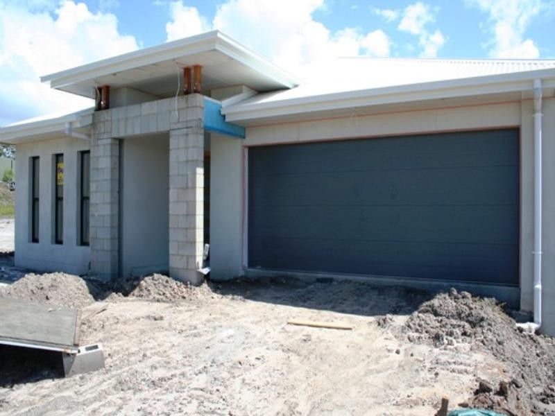 310 Robur Drive ‘Brightwater’, Mountain Creek QLD 4557