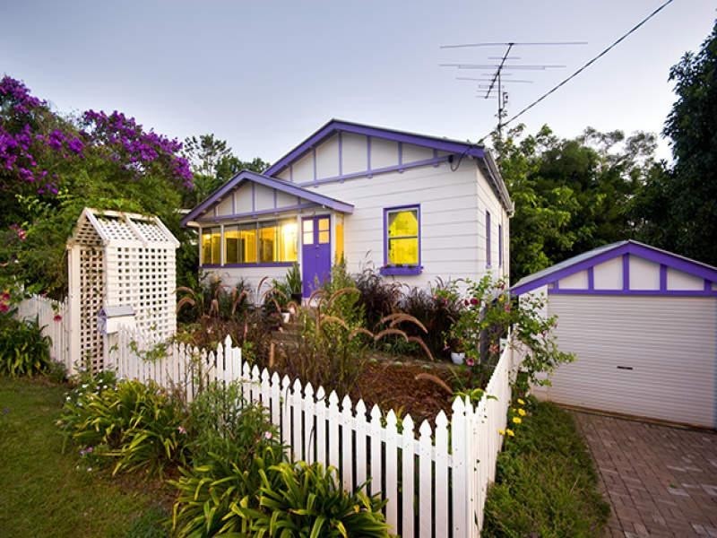 16 Chevallum Road, Palmwoods QLD 4555