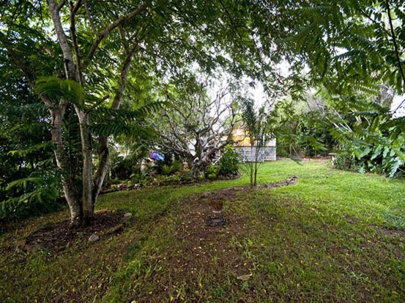 16 Chevallum Road, Palmwoods QLD 4555