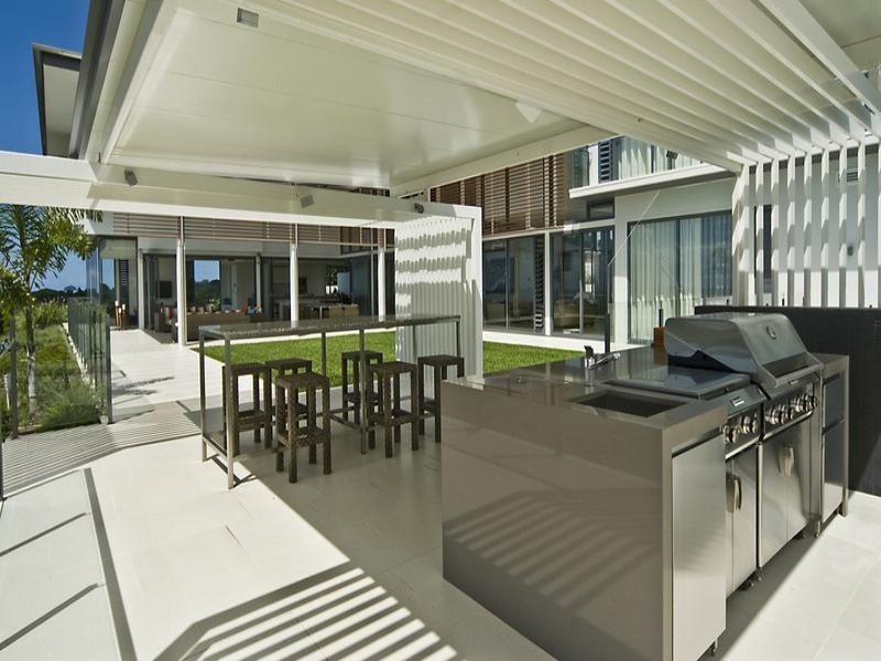 25 Millgrove Place, Buderim QLD 4556