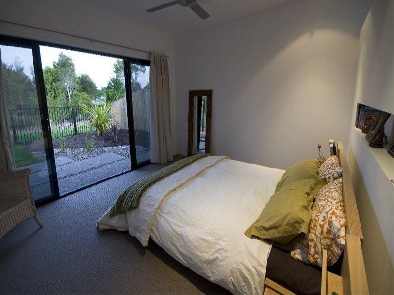 12 Albany Street, Sippy Downs QLD 4556