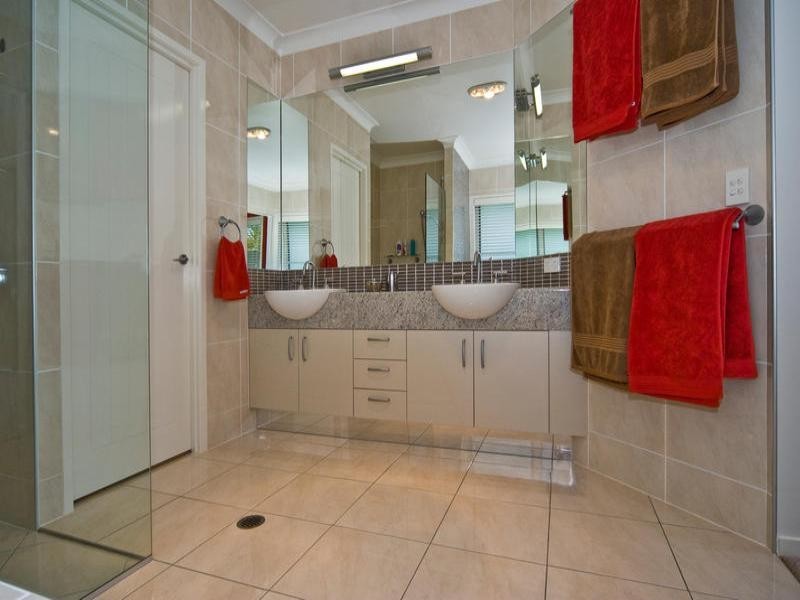 13 Regal Crescent, Sippy Downs QLD 4556