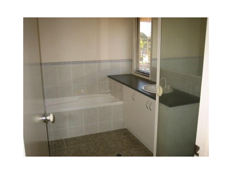 2/11 Townsend Road, Buderim QLD 4556