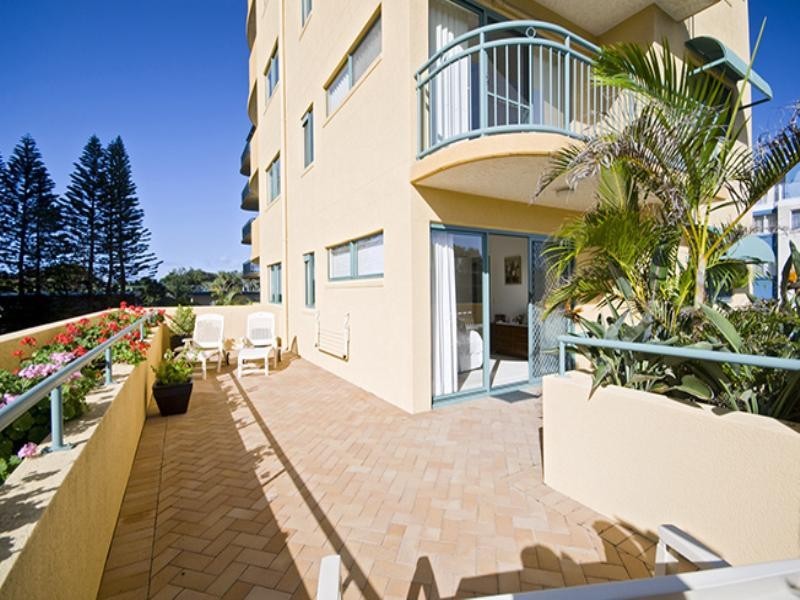 4/33 Sixth Avenue, Maroochydore QLD 4558
