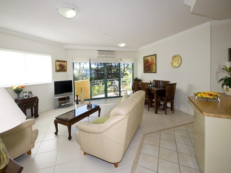 4/33 Sixth Avenue, Maroochydore QLD 4558