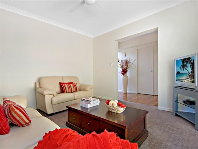 1 Towen View Court, Towen Mountain QLD 4560