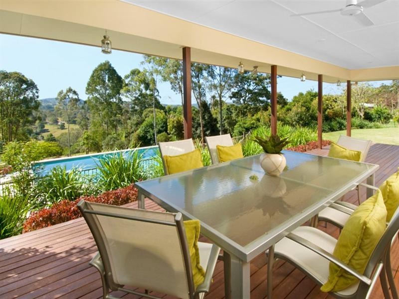 1 Towen View Court, Towen Mountain QLD 4560