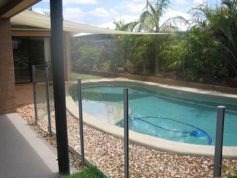 14 Petigrain Avenue, Palmwoods QLD 4555