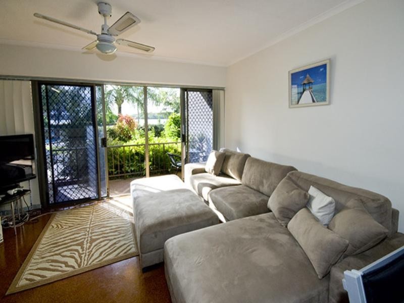 3/77 Bradman Avenue, Maroochydore QLD 4558