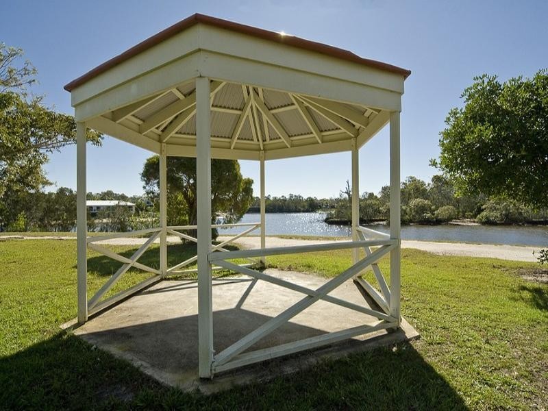 4/33 Cootamundra Drive, Mountain Creek QLD 4557