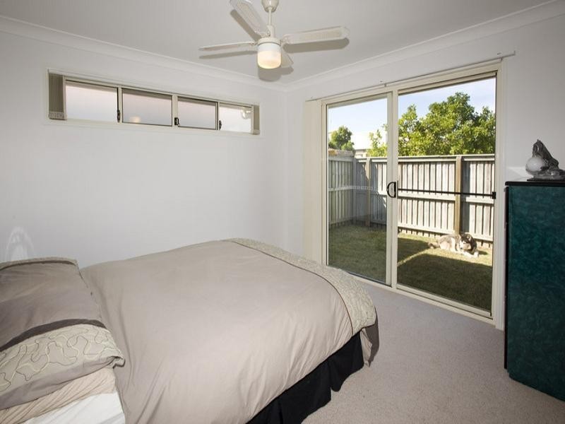4 Castaway Court, Parrearra QLD 4575