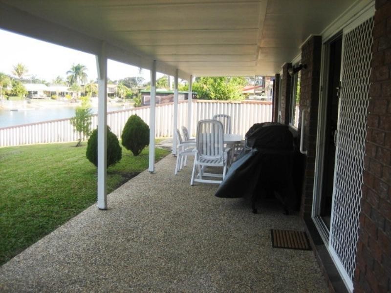 18 Coppabella Crescent, Mooloolaba QLD 4557