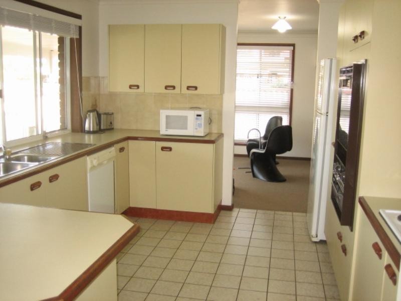 18 Coppabella Crescent, Mooloolaba QLD 4557