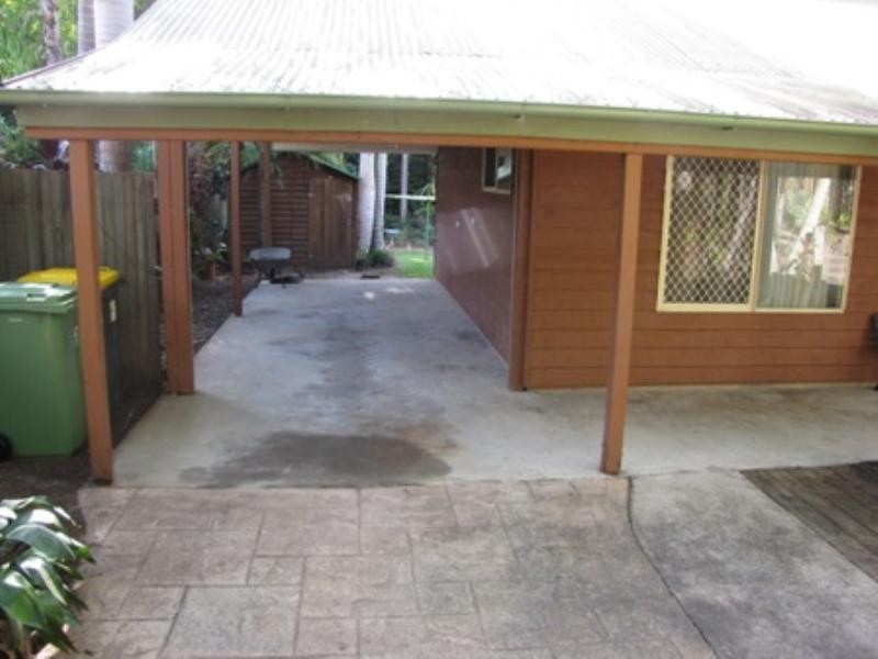 13 Martins Drive, Kuluin QLD 4558