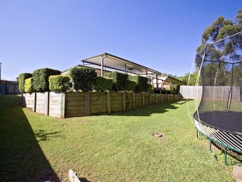 27 Huntingdale Drive, Nambour QLD 4560