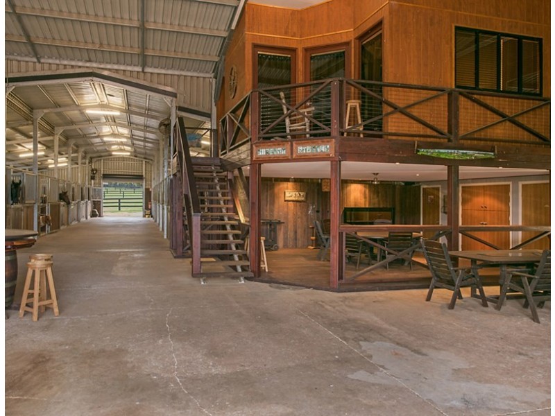 236 Mountain View Road, Maleny QLD 4552