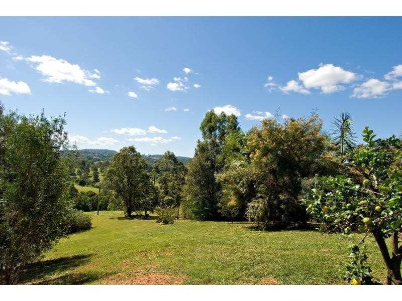 11-13 Towen View Court, Palmwoods QLD 4555