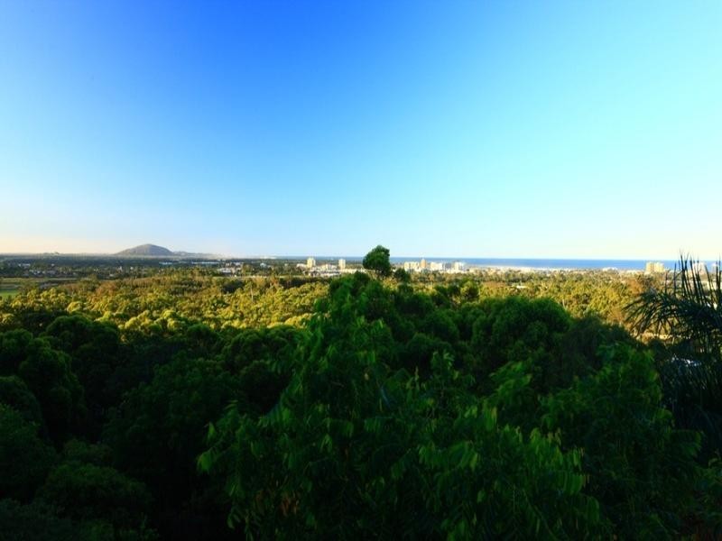27 Rim Road, Buderim QLD 4556