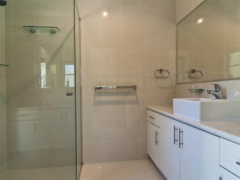 2 Edwin Road, Buderim QLD 4556