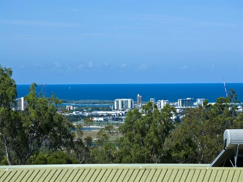 10 Booral Street, Buderim QLD 4556