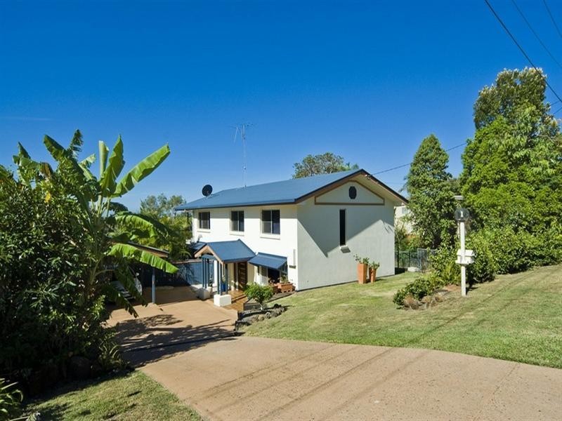 10 Booral Street, Buderim QLD 4556