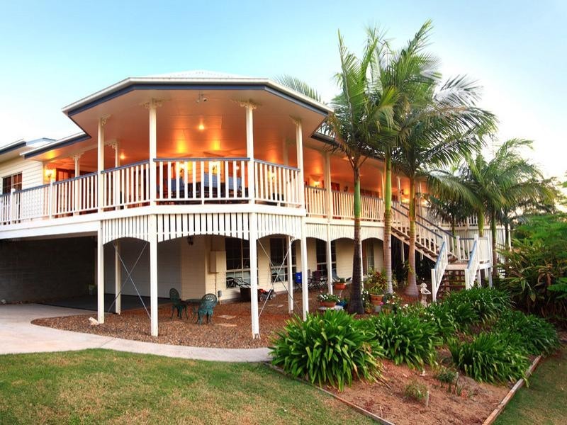 2 Mountain Top Court, Mons QLD 4556