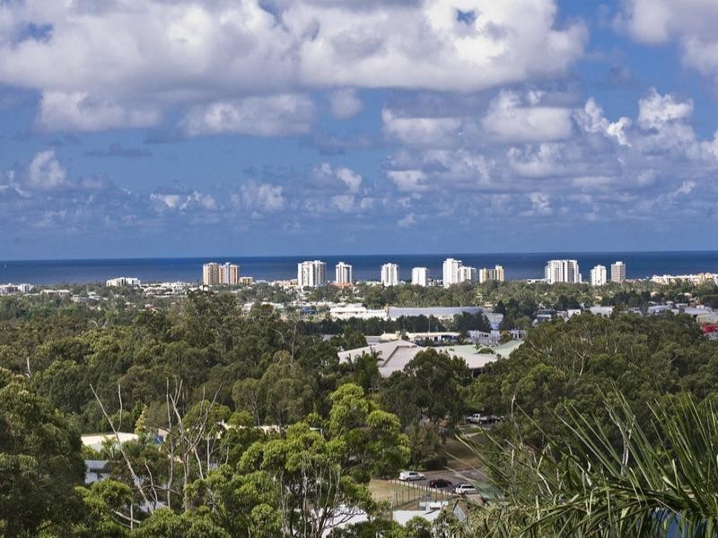 27 Rim Road, Buderim QLD 4556