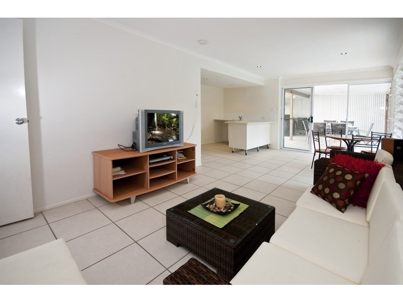 25 Kerenjon Avenue, Buderim QLD 4556