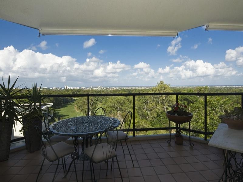 17/59-63 Golf Links Road, Buderim QLD 4556