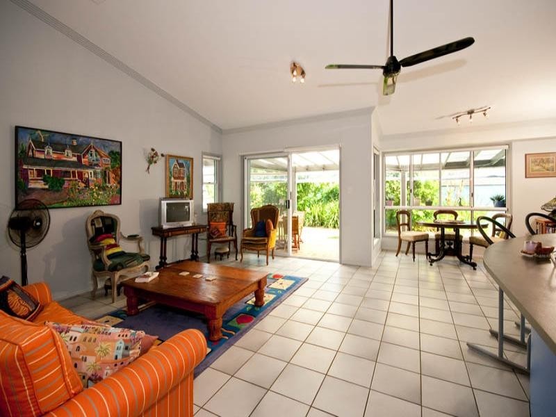 3 Sunpointe Street, Maroochydore QLD 4558