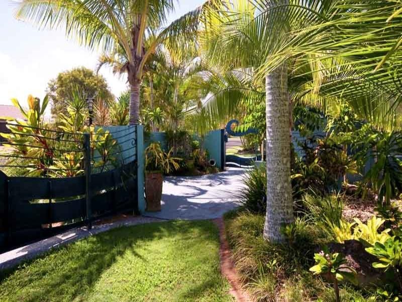 3 Sunpointe Street, Maroochydore QLD 4558