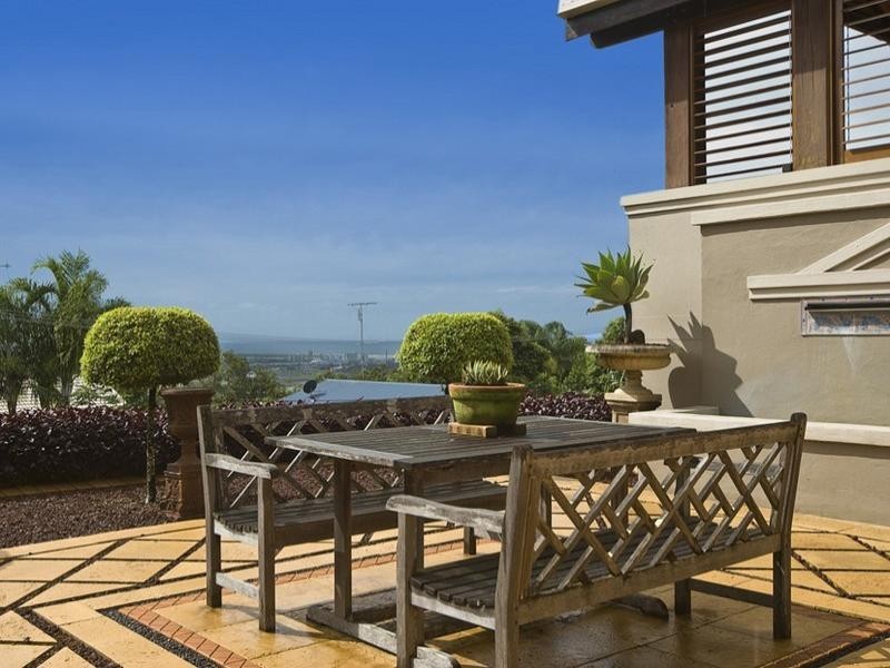 13 Booral Street, Buderim QLD 4556