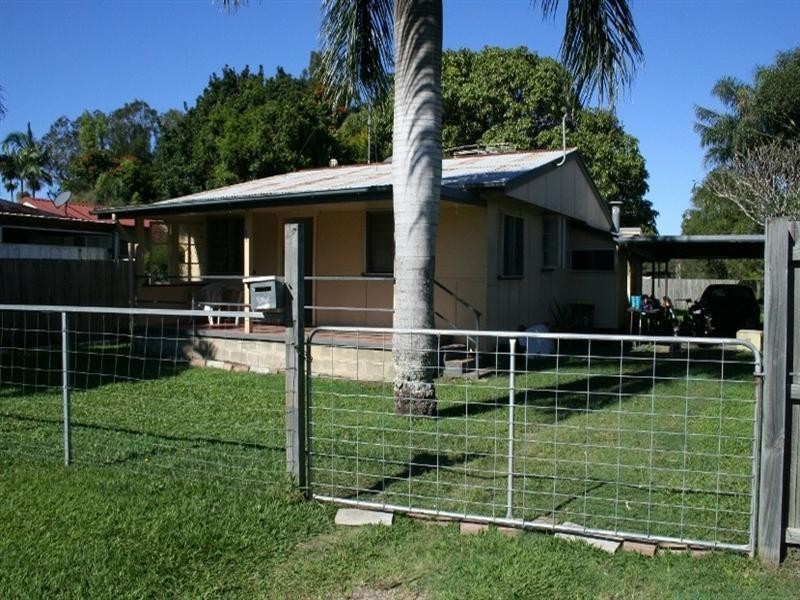 217 Broadwater Avenue West, Maroochydore QLD 4558