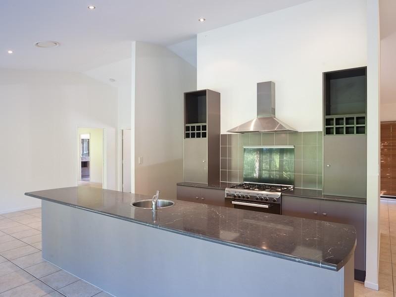 27 Toulambi Drive, Buderim QLD 4556