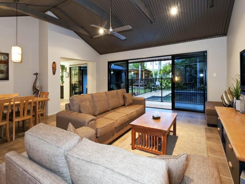 8 Sunpointe Street, Maroochydore QLD 4558