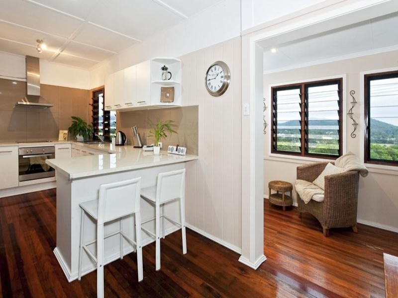 38 Petrie Creek Road, Nambour QLD 4560