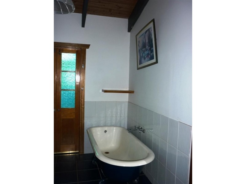 49 Wharf Road, Bli Bli QLD 4560