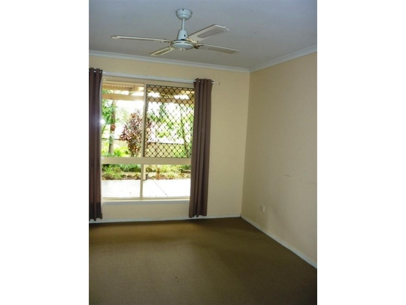 2/21 Midden Court, Bli Bli QLD 4560
