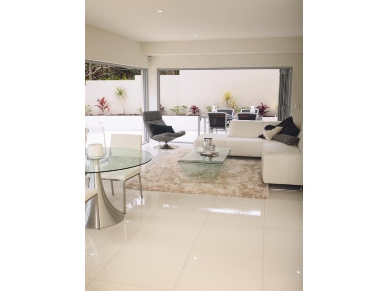 2/17 Amaroo Drive, Buderim QLD 4556