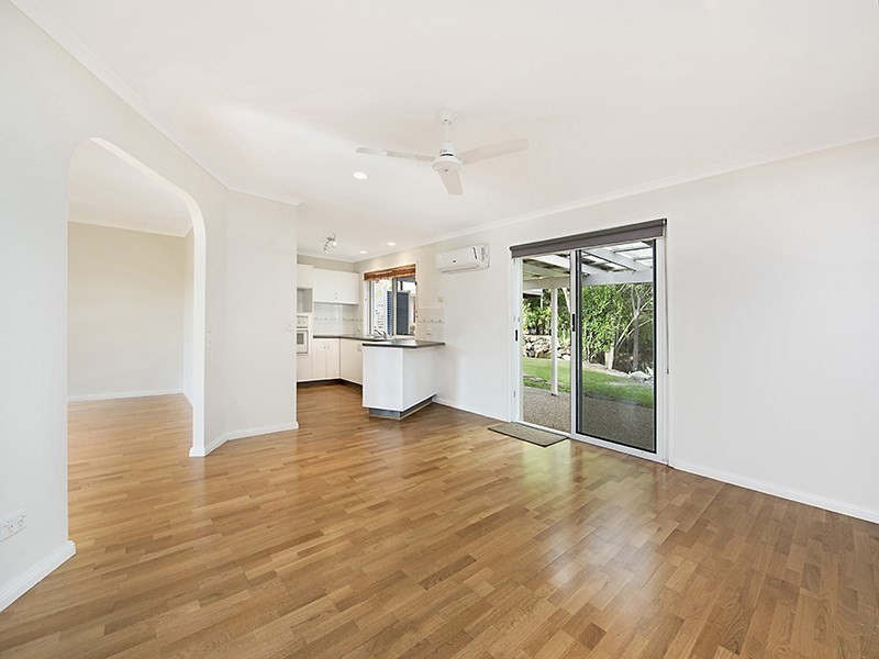 9 Royal Palm Drive, Buderim QLD 4556