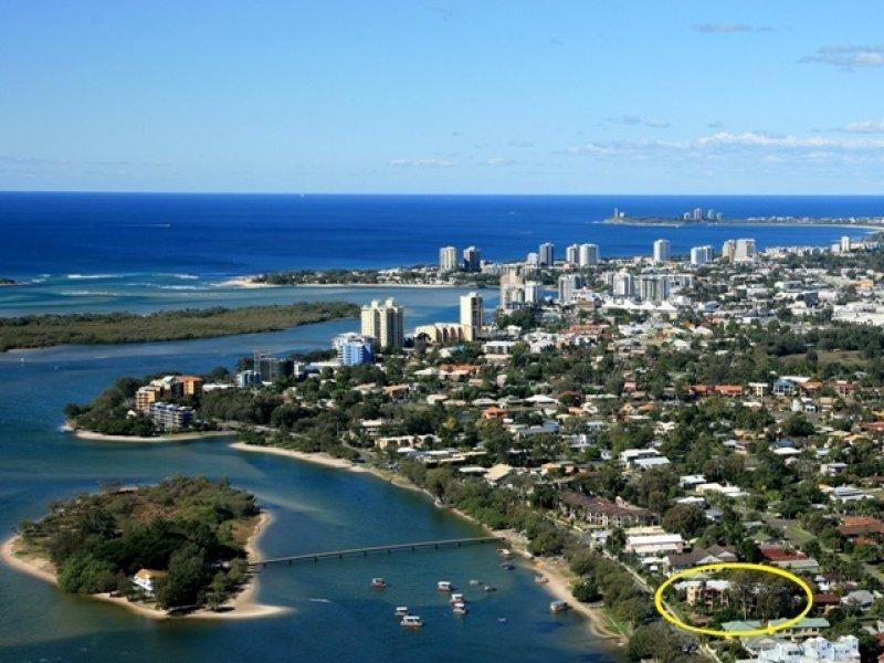 7-77 Bradman Avenue ” Humzy Villas”, Maroochydore QLD 4558