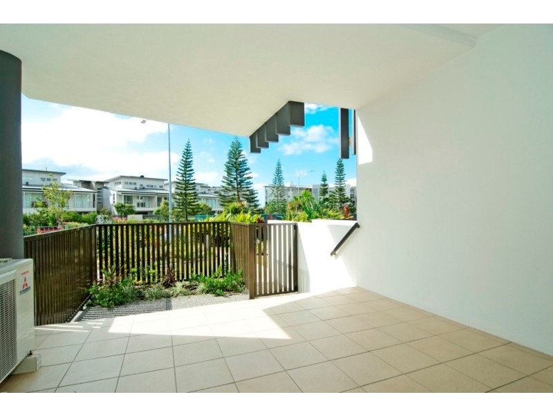 18/10 Grand Parade, Parrearra QLD 4575