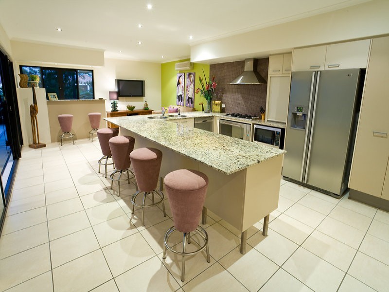 12 Maldives Place, Parrearra QLD 4575