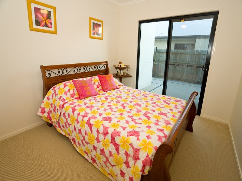 12 Maldives Place, Parrearra QLD 4575