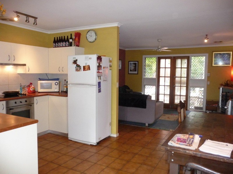 8 Deejay Street, Maroochydore QLD 4558