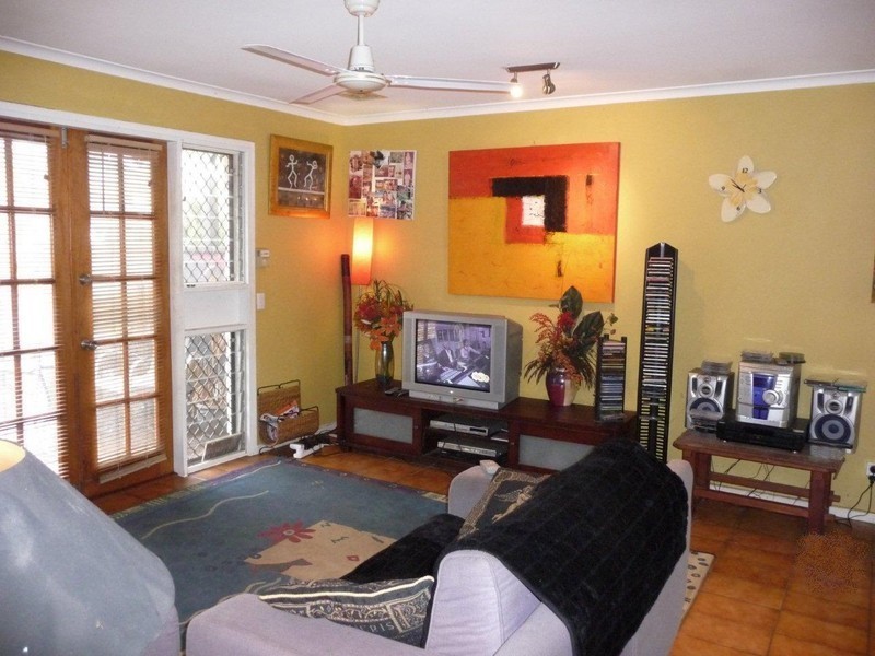 8 Deejay Street, Maroochydore QLD 4558