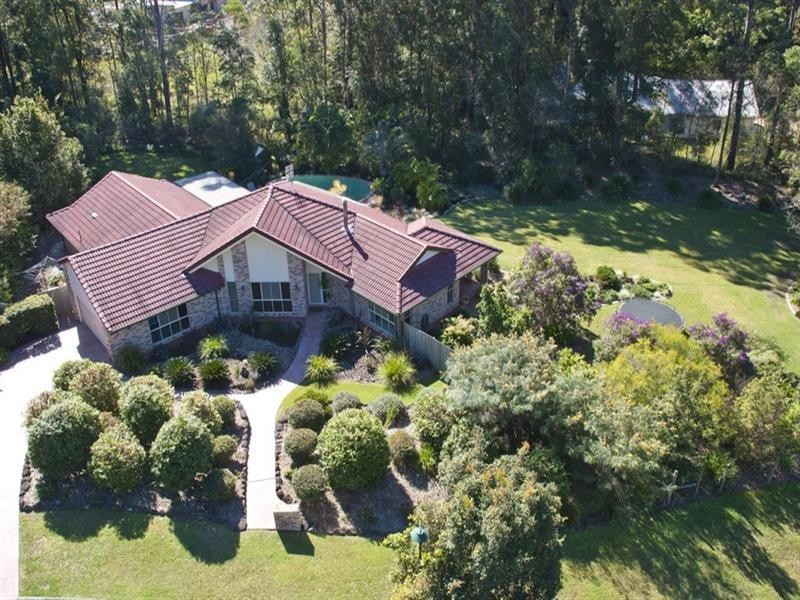 9 Sundown Close, Tanawha QLD 4556