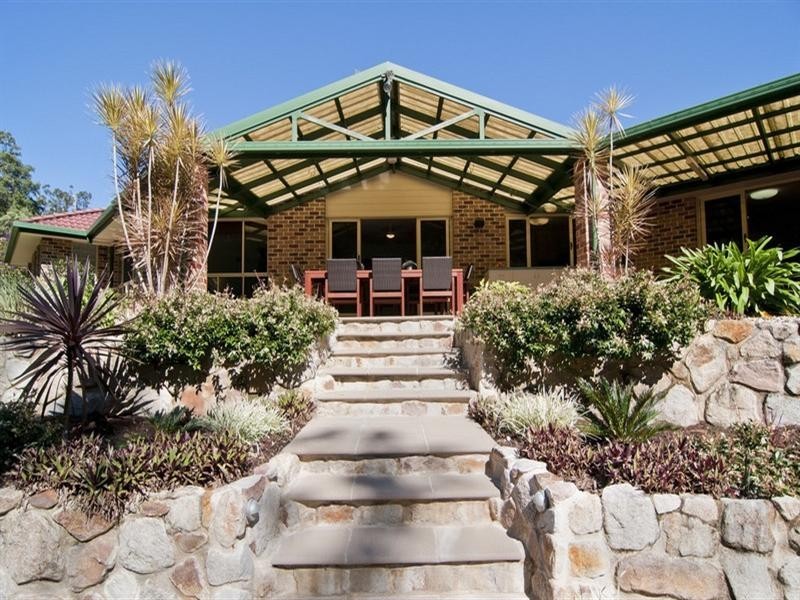 9 Sundown Close, Tanawha QLD 4556