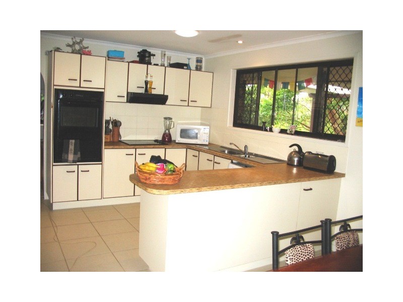 12 Bli Bli Road, Bli Bli QLD 4560